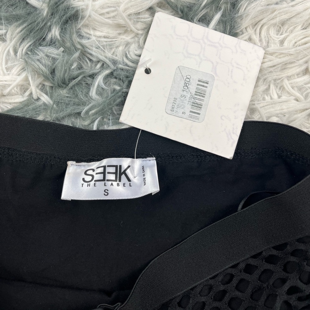 NWT Seek The Label Women's Black Netted Skirt Size Small - Picture 6 of 8